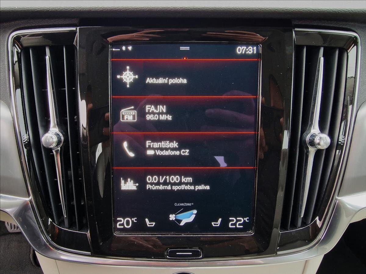 Volvo V90 Kombi 2,0 l 140 kw