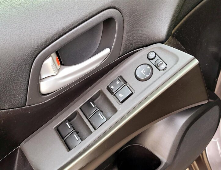 Honda Civic Hatchback 1,8 l 104 kw