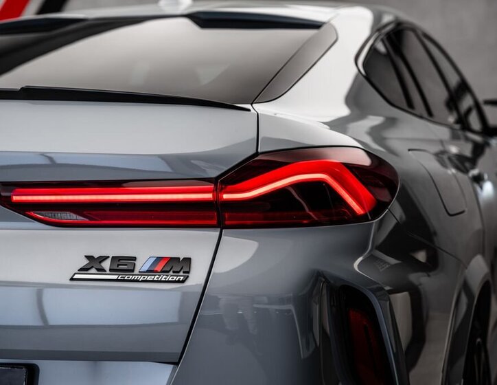 BMW X6 SUV / Terénní 4,4 l 460 kw