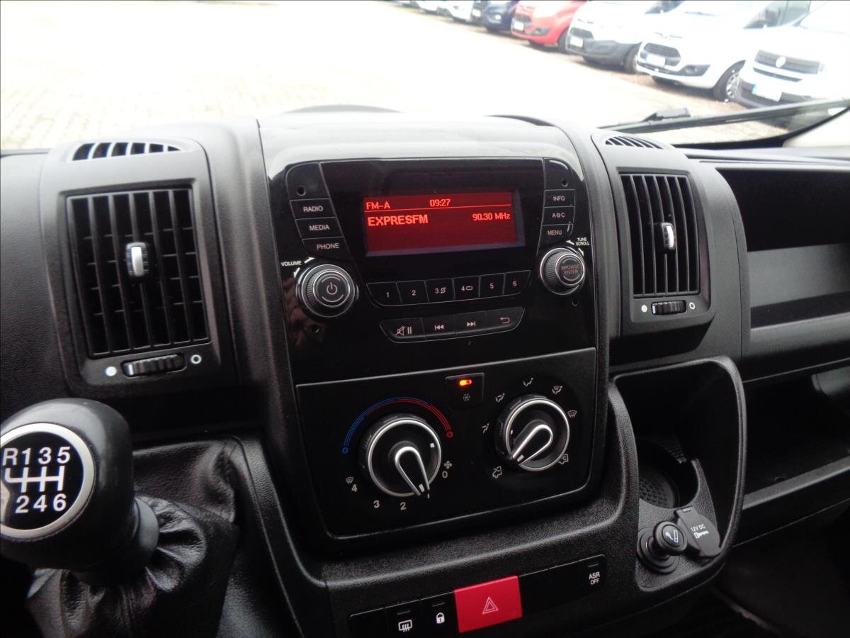 Peugeot Boxer Ostatní 2,2 l 121 kw