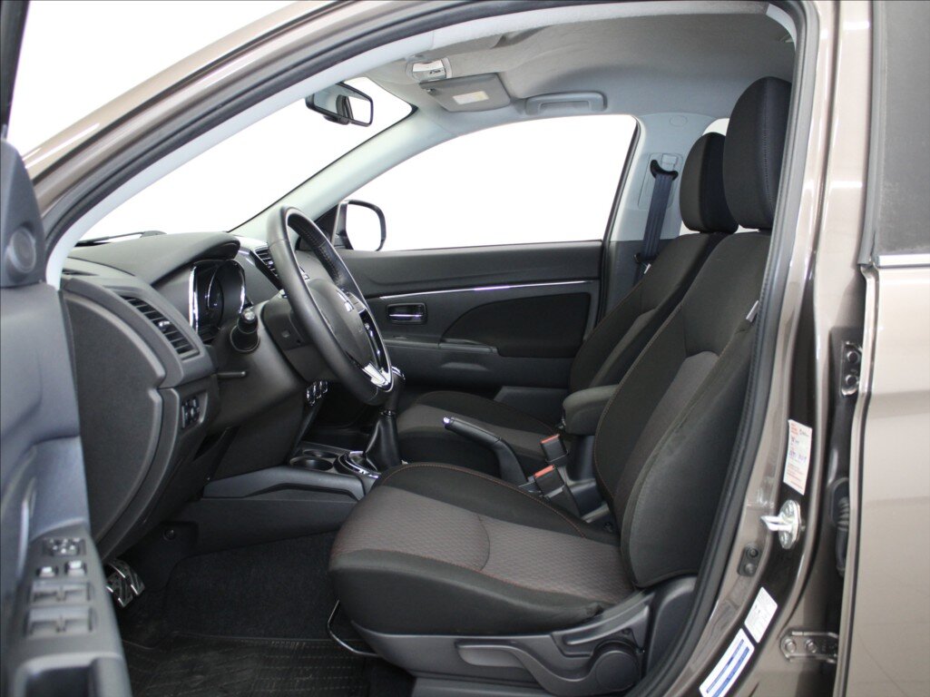 Mitsubishi ASX SUV / Terénní 1,6 l 86 kw