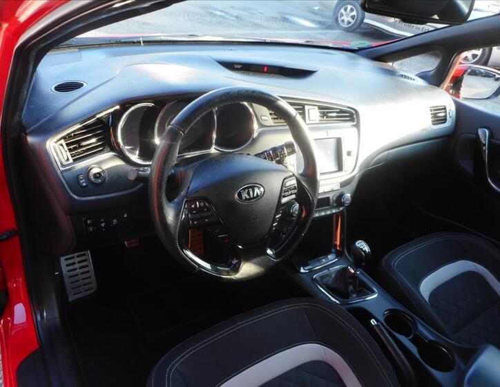 KIA Ceed 9