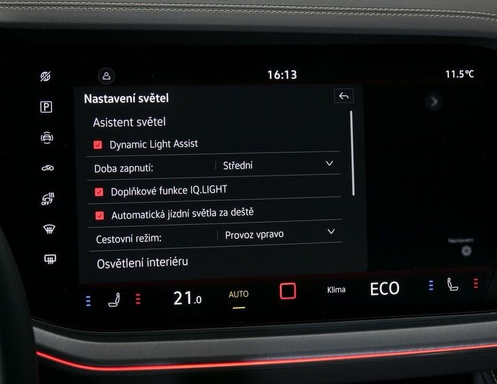 Volkswagen Touareg SUV / Terénní 3,0 l 210 kw