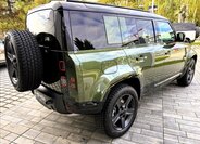 Land Rover Defender SUV 3,0 l 257 kw