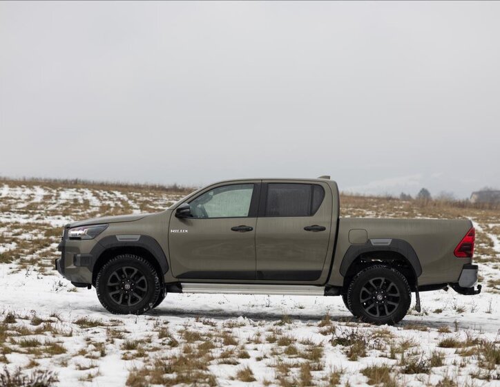 Toyota Hilux Pick-up 2,8 l 150 kw