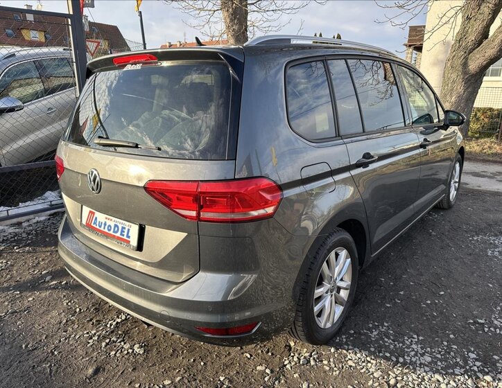 Volkswagen Touran MPV 2,0 l 110 kw