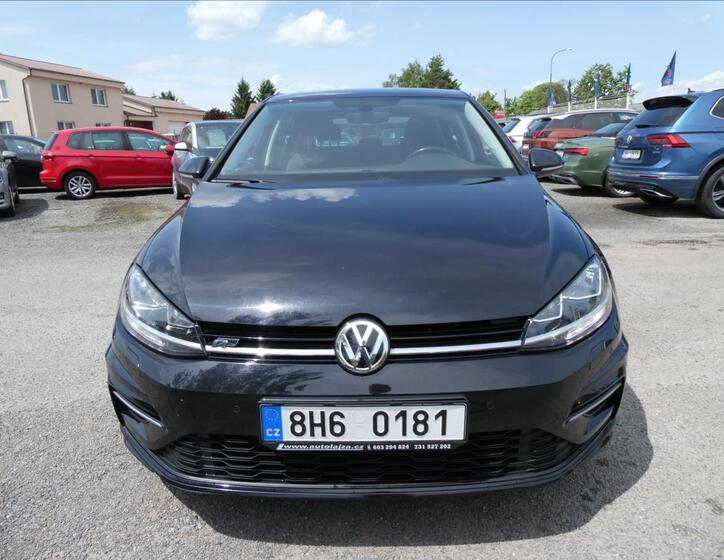 Volkswagen Golf 2