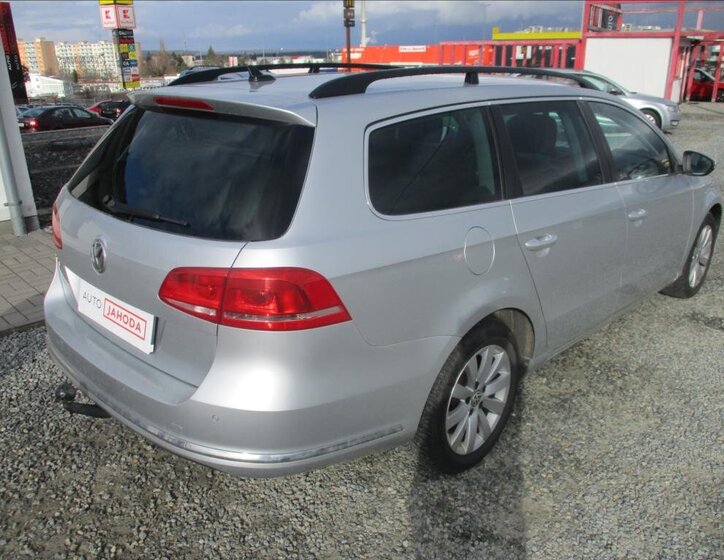 Volkswagen Passat Kombi 1,4 l 90 kw