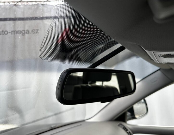 Volkswagen Touareg Kombi 3,0 l 165 kw