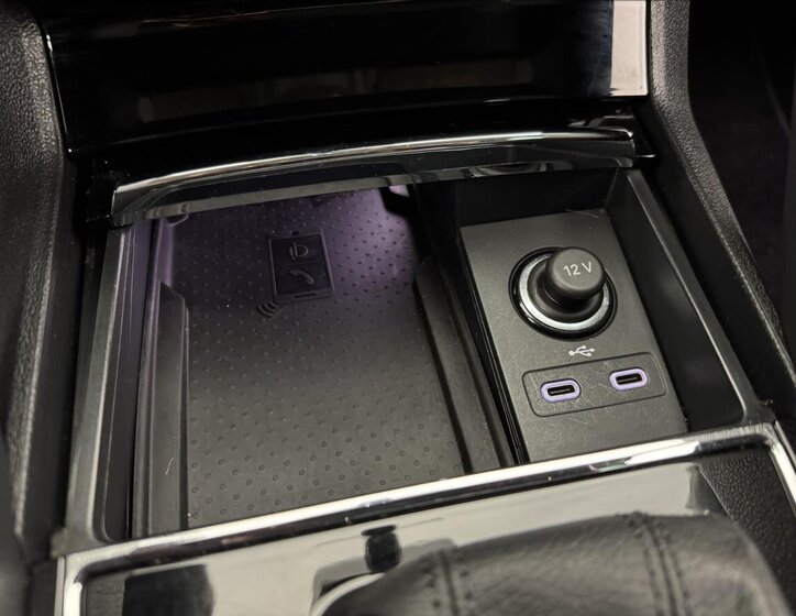 Škoda Karoq SUV 1,5 l 110 kw