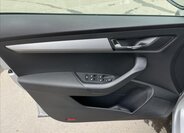 Škoda Karoq SUV / Terénní 1,5 l 110 kw
