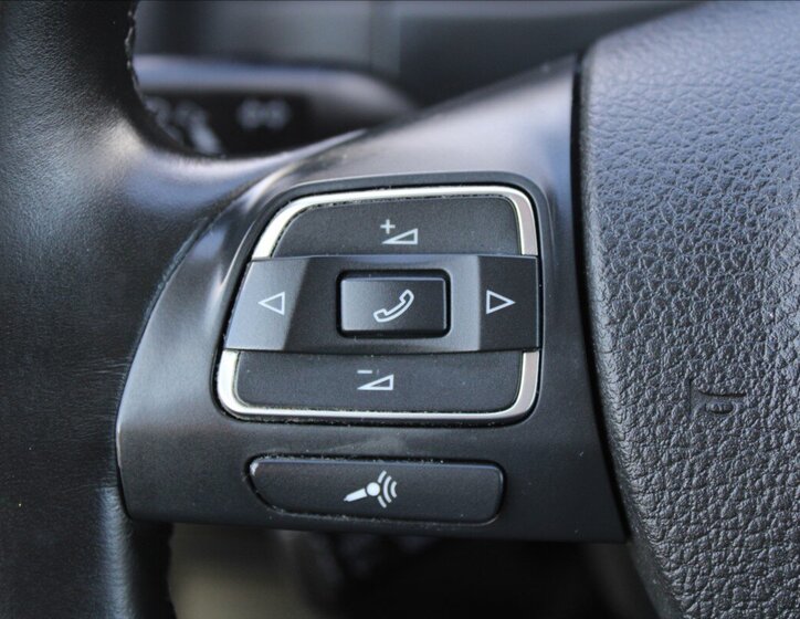 Volkswagen Tiguan SUV / Terénní 2,0 l 103 kw