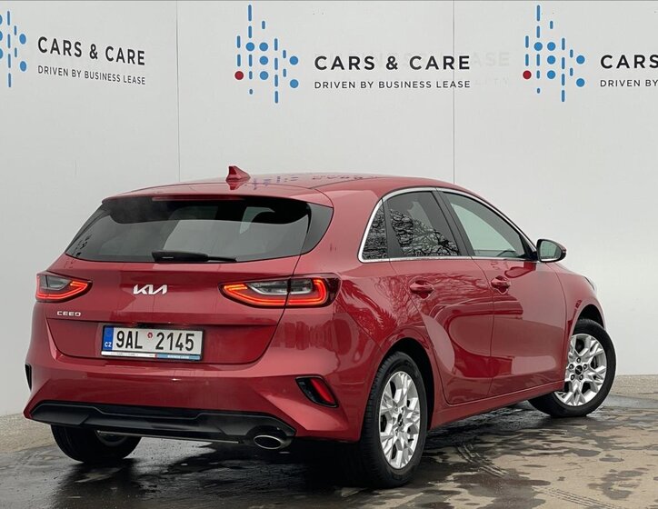 KIA Ceed Hatchback 998,0 74 kw