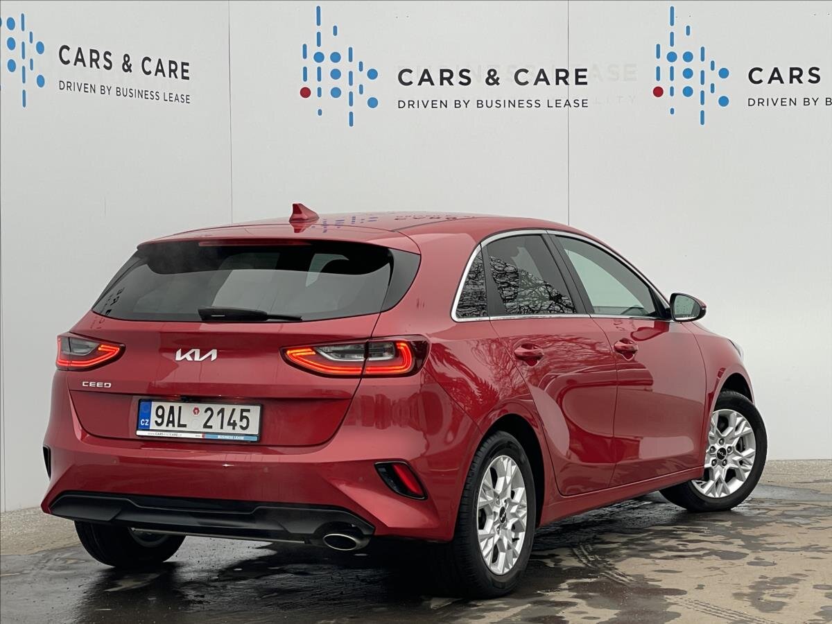 KIA Ceed Hatchback 998,0 74 kw