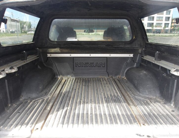 Nissan Navara Pick-up 2,5 l 126 kw