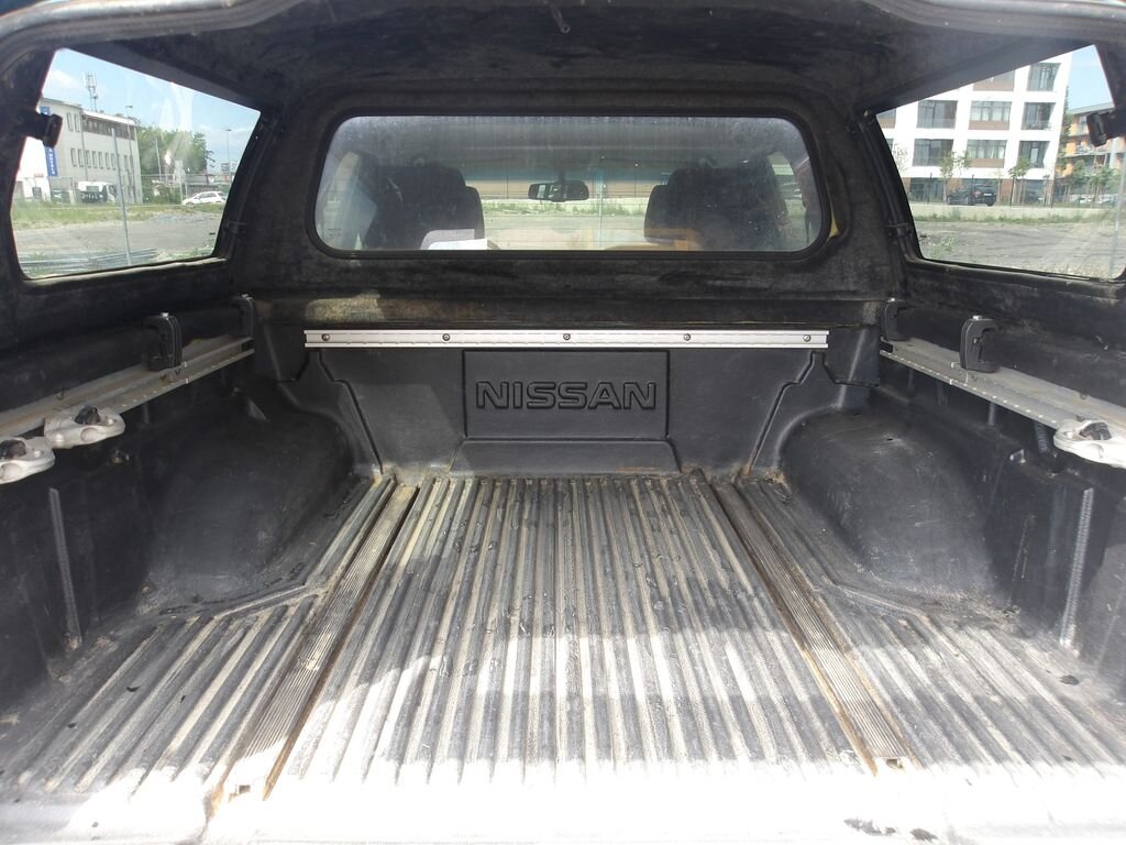 Nissan Navara Pick-up 2,5 l 126 kw
