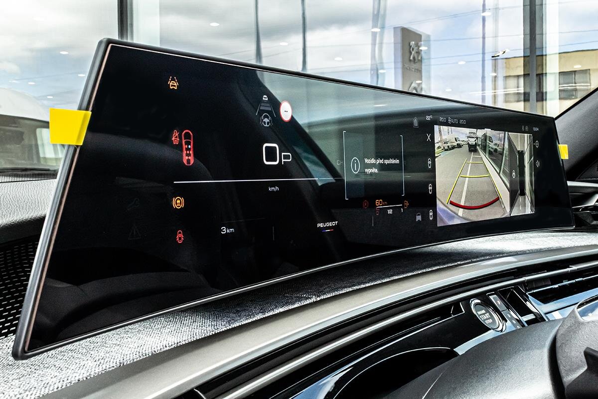 Peugeot 5008 SUV 1,2 l 107 kw