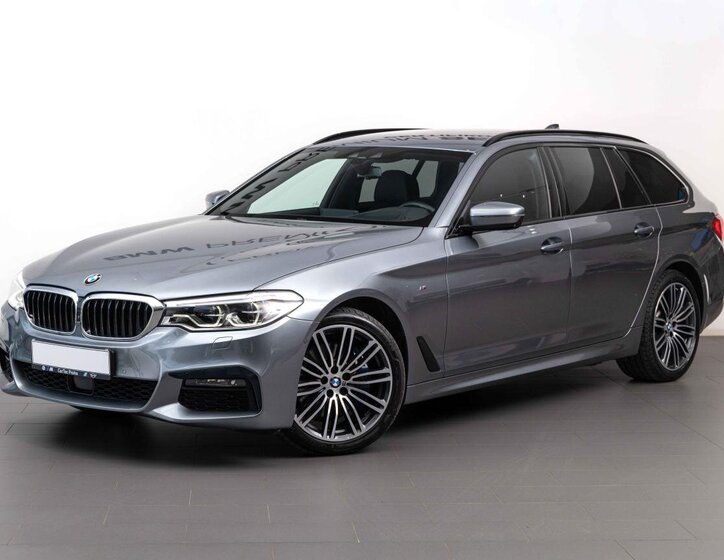 BMW Řada 5 Kombi 3,0 l 195 kw