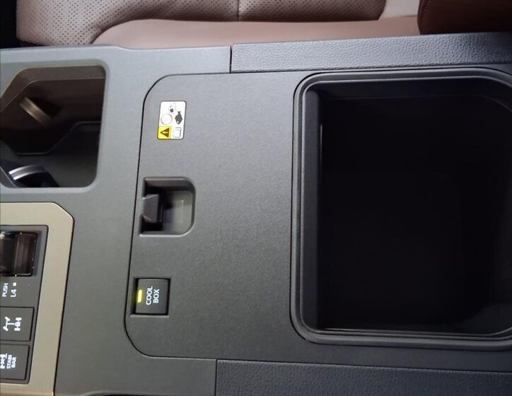 Toyota Land Cruiser SUV 2,8 l 151 kw