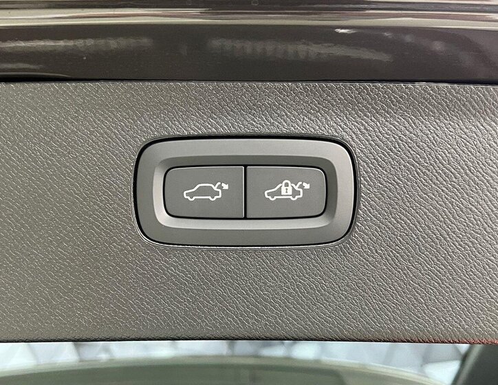 Volvo XC90 SUV 2,0 l 184 kw