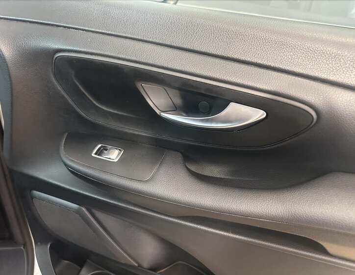 Mercedes-Benz Třídy V 19