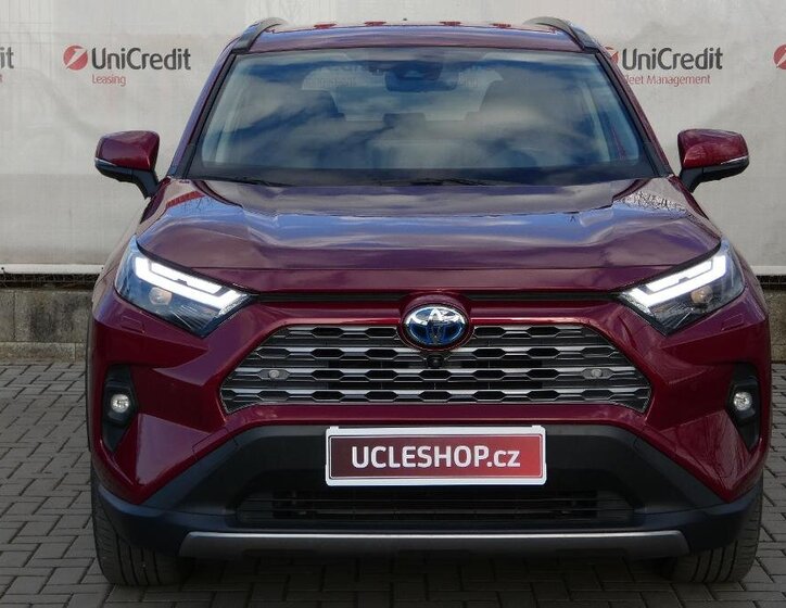 Toyota RAV4 SUV / Terénní 2,5 l 131 kw