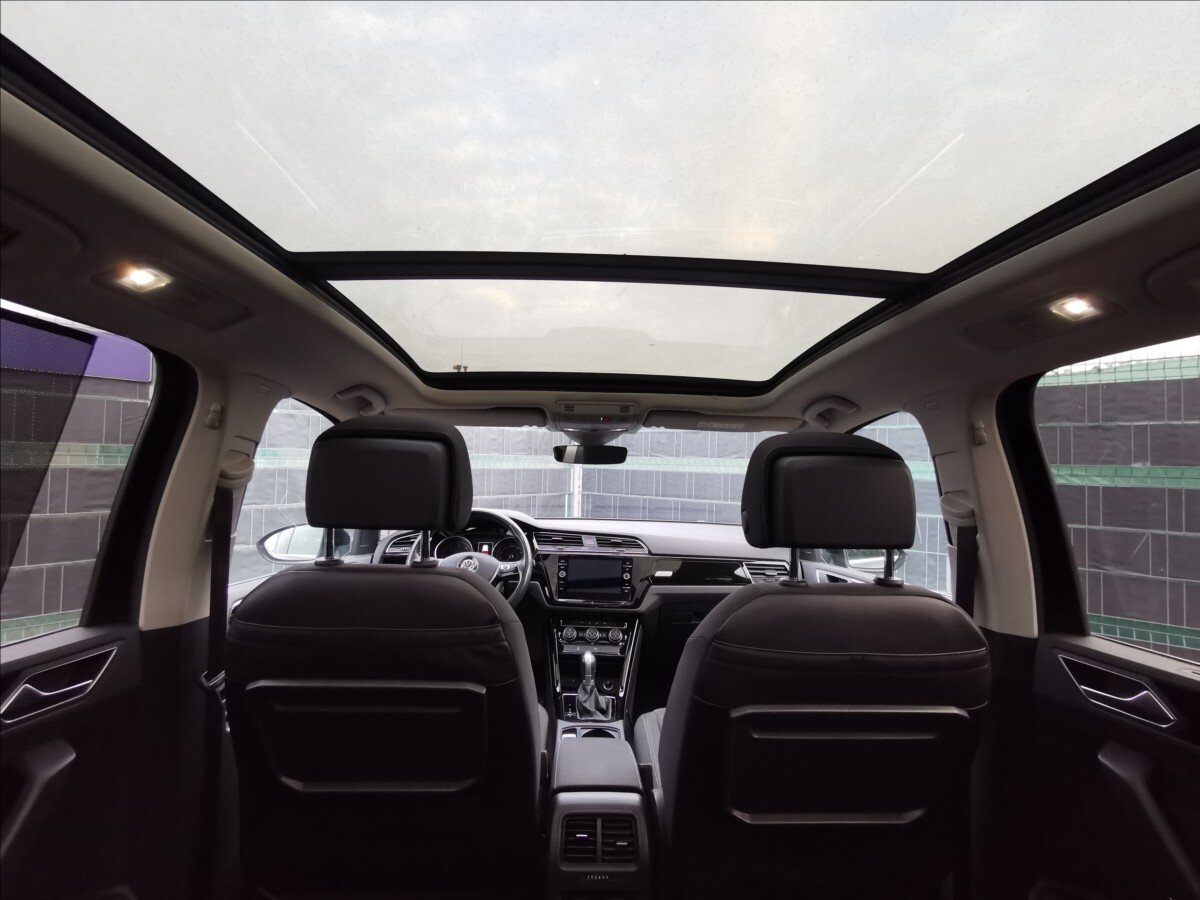 Volkswagen Touran MPV 1,6 l 85 kw