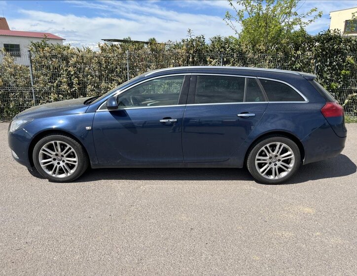 Opel Insignia Kombi 2,0 l 118 kw