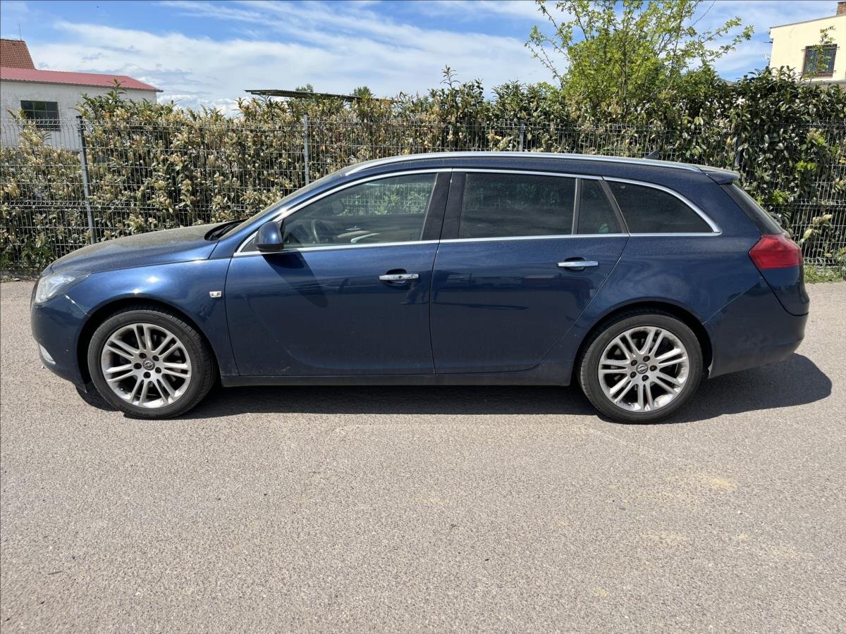 Opel Insignia Kombi 2,0 l 118 kw