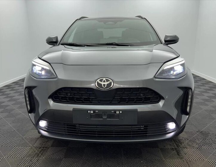 Toyota Yaris Cross SUV 1,5 l 96 kw