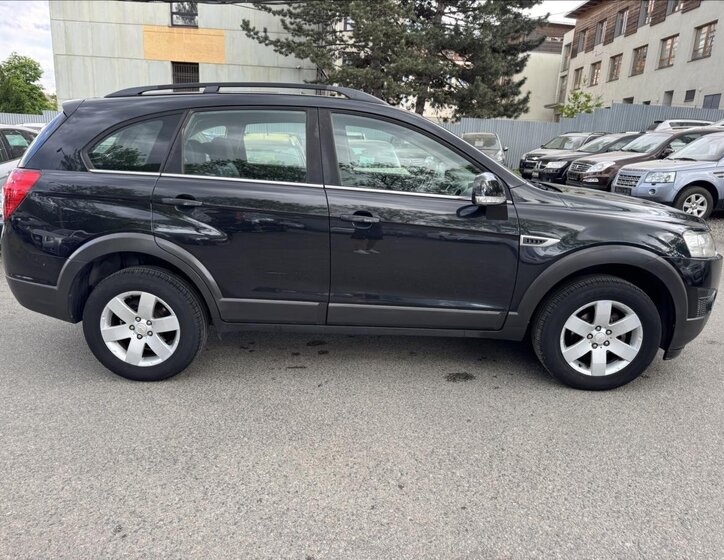 Chevrolet Captiva SUV / Terénní 2,2 l 120 kw