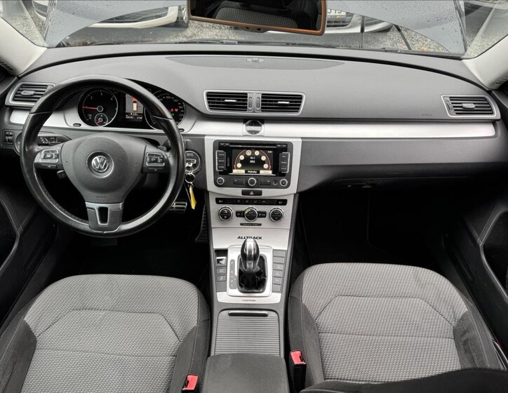 Volkswagen Passat Kombi 2,0 l 125 kw