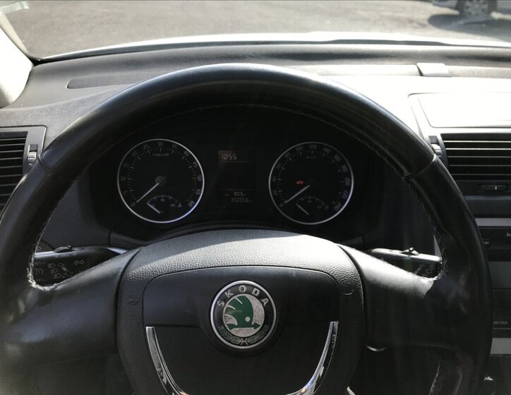 Škoda Octavia Kombi 2,0 l 103 kw