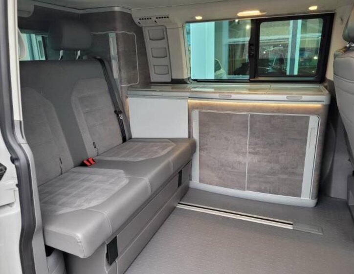 Volkswagen California VAN-Minibus 2,0 l 110 kw