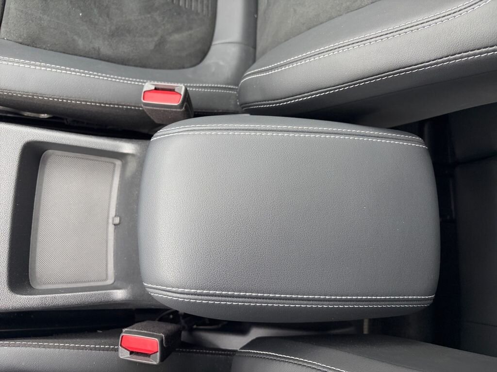 Ford Kuga SUV / Terénní 2,5 l 178 kw