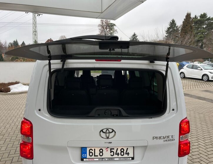 Toyota ProAce Verso 32
