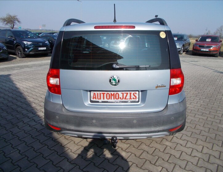 Škoda Yeti SUV / Terénní 1,2 l 77 kw