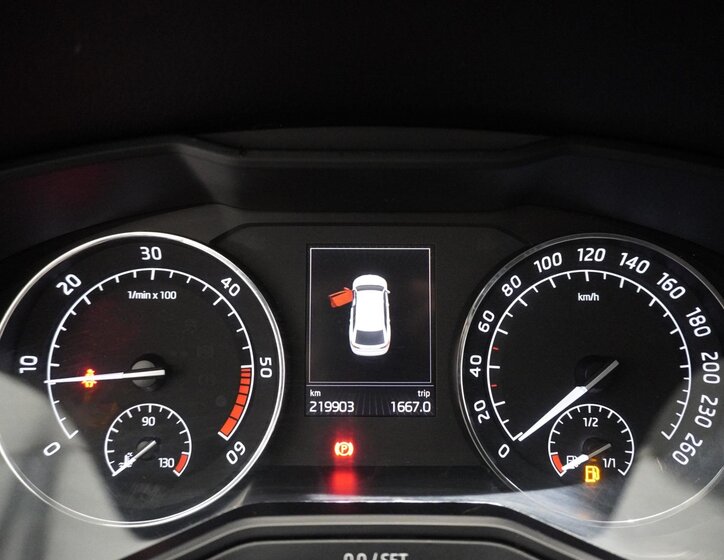 Škoda Superb Kombi 2,0 l 110 kw