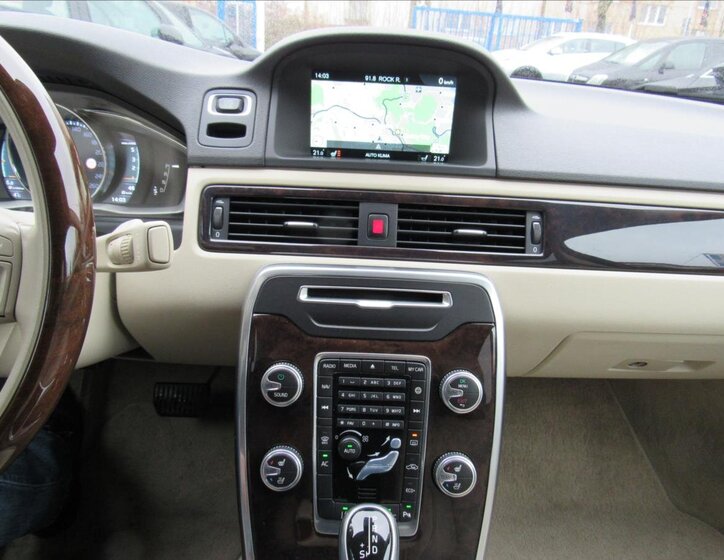 Volvo S80 Sedan 2,0 l 133 kw