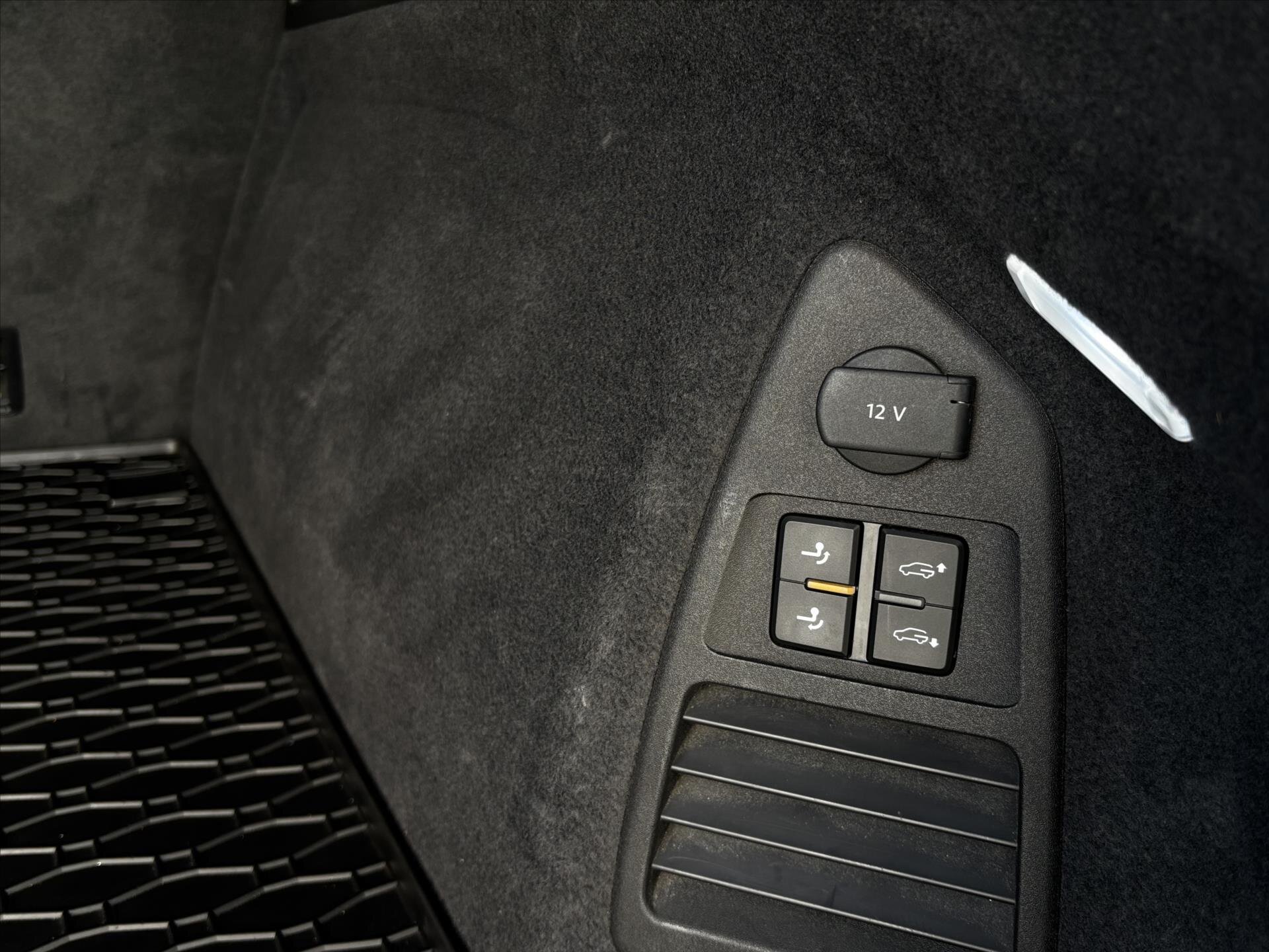 Volkswagen Touareg SUV 3,0 l 210 kw