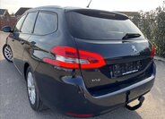 Peugeot 308 Kombi 1,5 l 96 kw