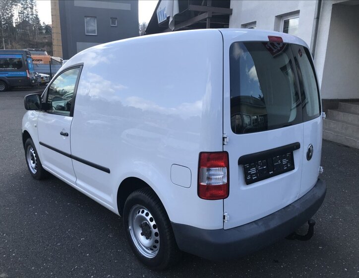 Volkswagen Caddy Skříň 2,0 l 51 kw