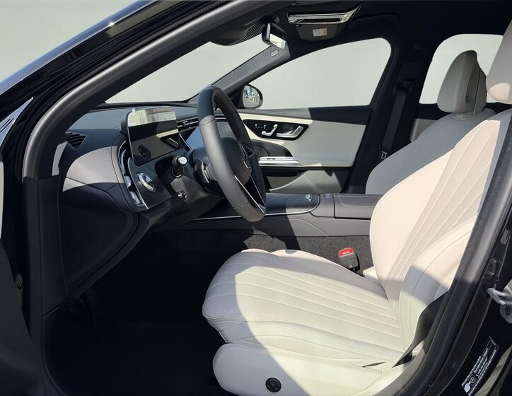 Mercedes-Benz Třídy E Sedan / Limuzína 2,0 l 145 kw