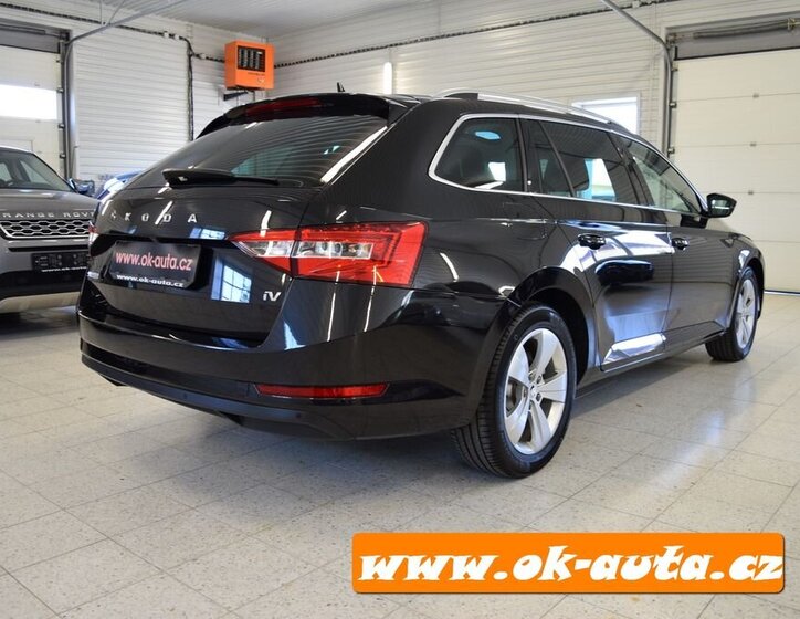 Škoda Superb Kombi 1,4 l 160 kw