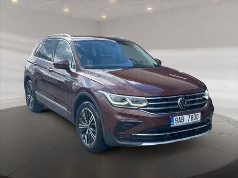 Volkswagen Tiguan SUV / Terénní 2,0 l 110 kw