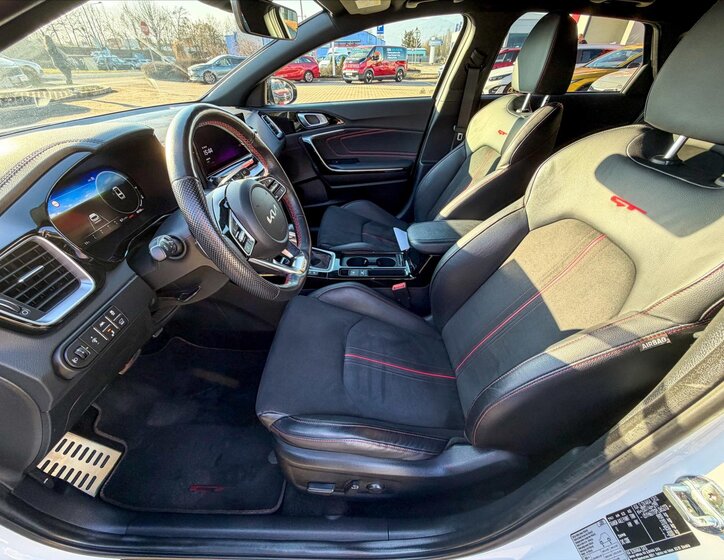 KIA ProCeed Liftback 1,6 l 150 kw