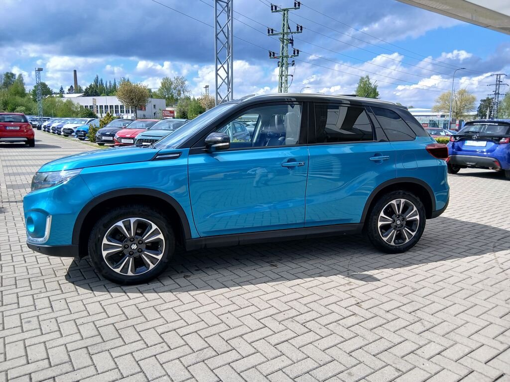 Suzuki Vitara SUV / Terénní 1,4 l 95 kw