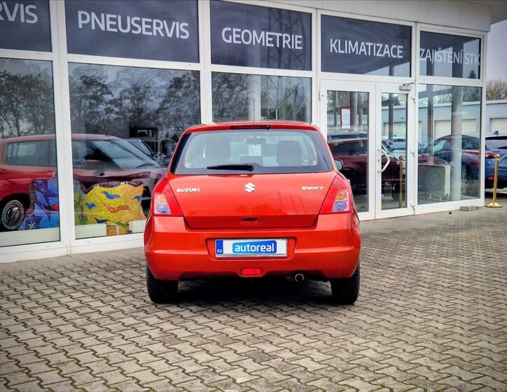 Suzuki Swift Hatchback 1,2 l 55 kw