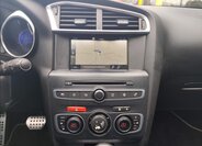 DS Automobiles DS4 Hatchback 2,0 l 133 kw