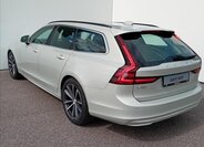 Volvo V90 9
